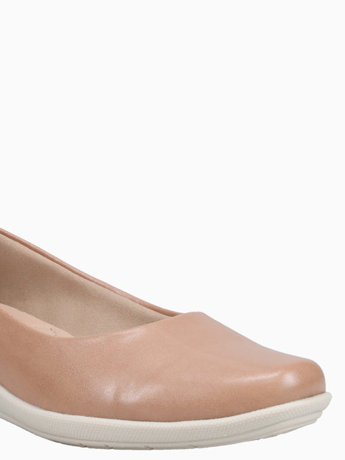 Ivonne Amendoa Napa Tan / 5 / M