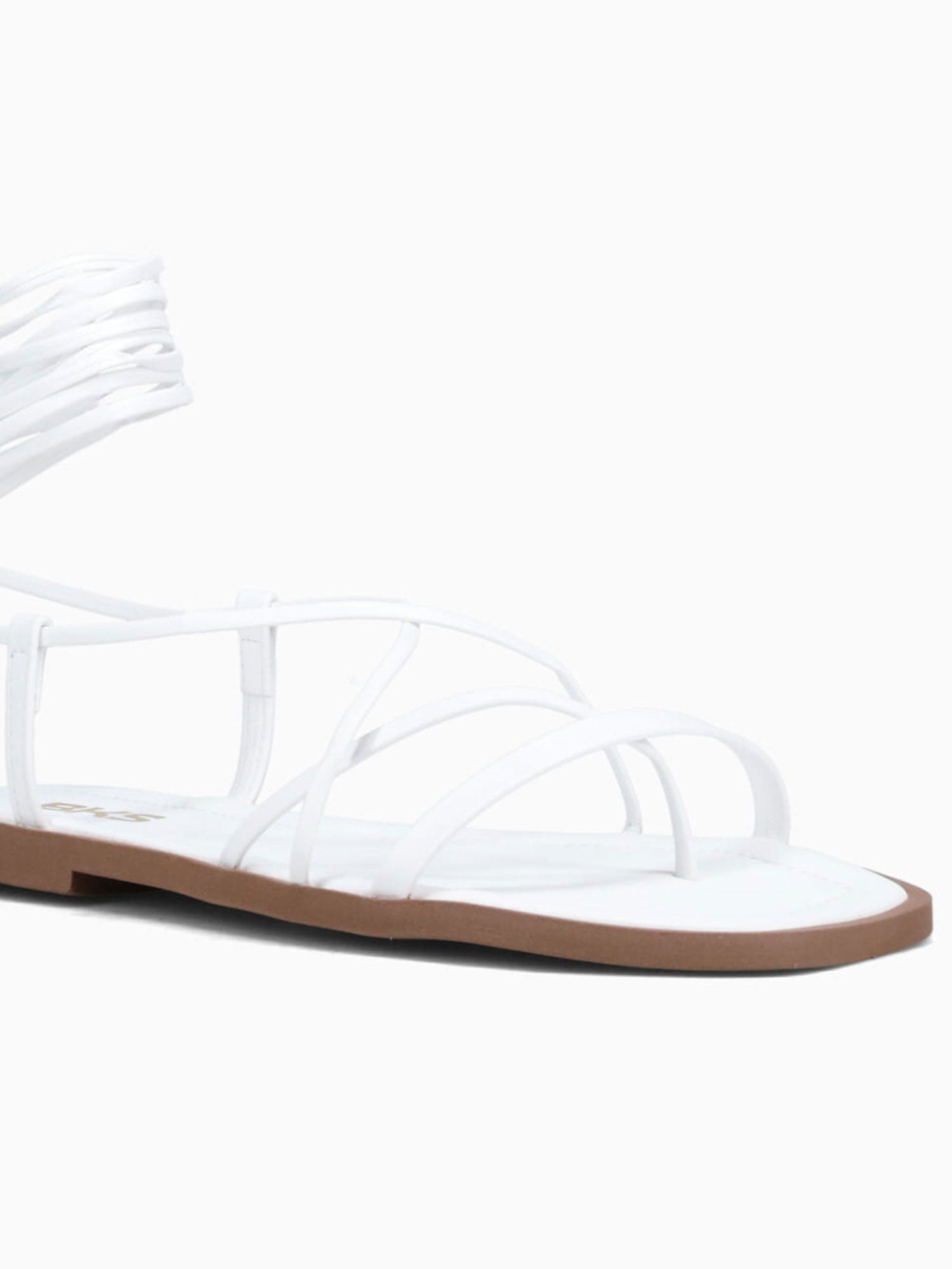 Clara White Smooth White / 5 / M