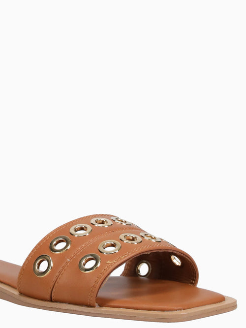 Olivia Tan Smooth Tan / 5 / M