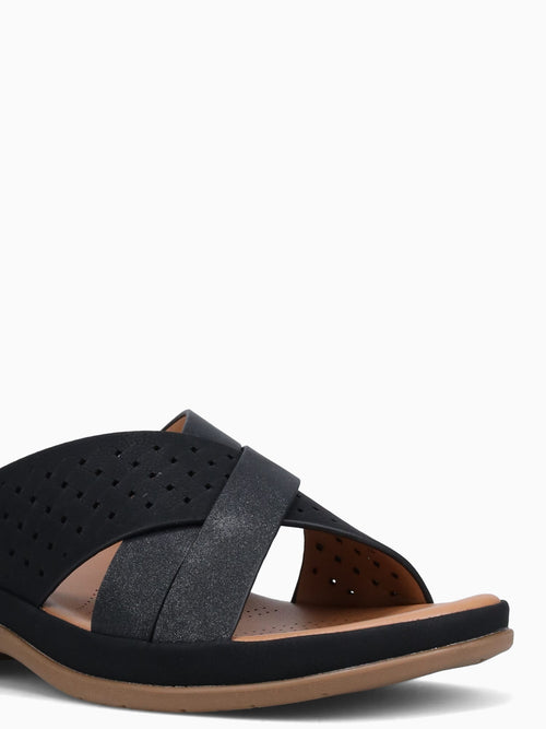 Amaris Black Smooth Black / 5 / M