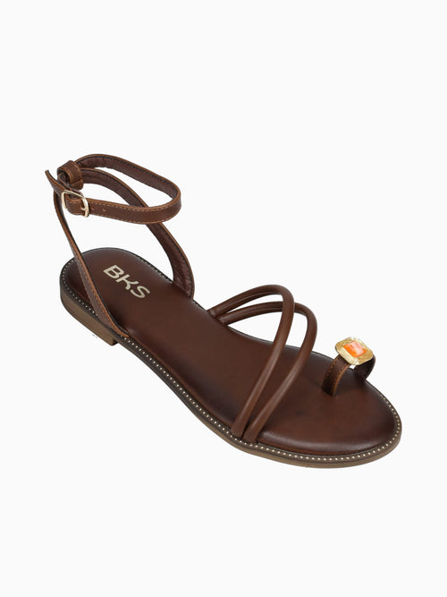 Yazmine Brown Smooth Brown / 5 / M