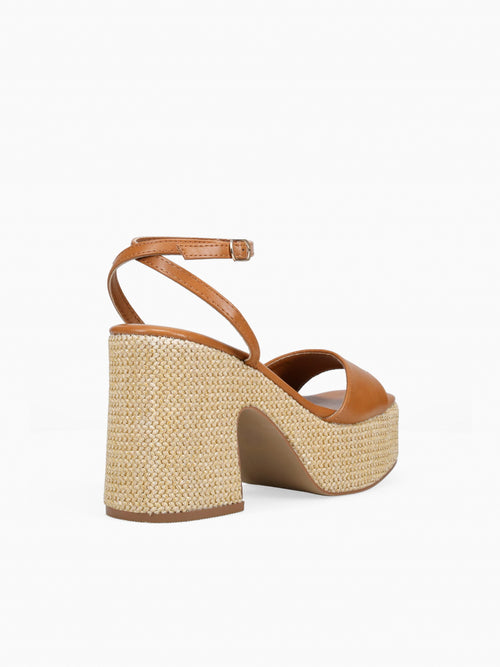 Cecilia Tan Smooth Tan / 5 / M