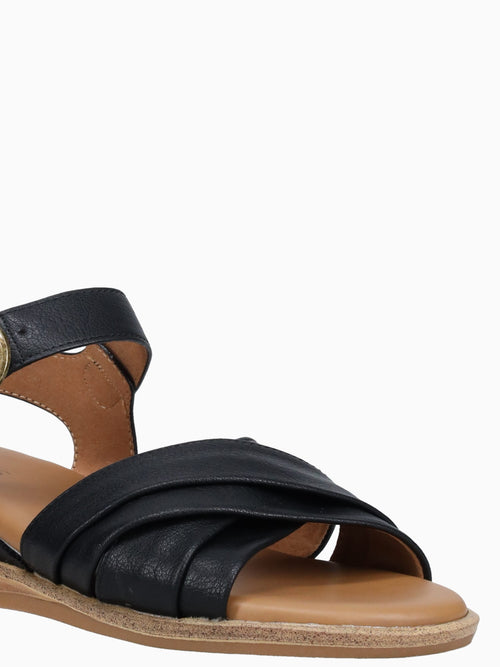 Cerie Black Smooth Black / 5 / M