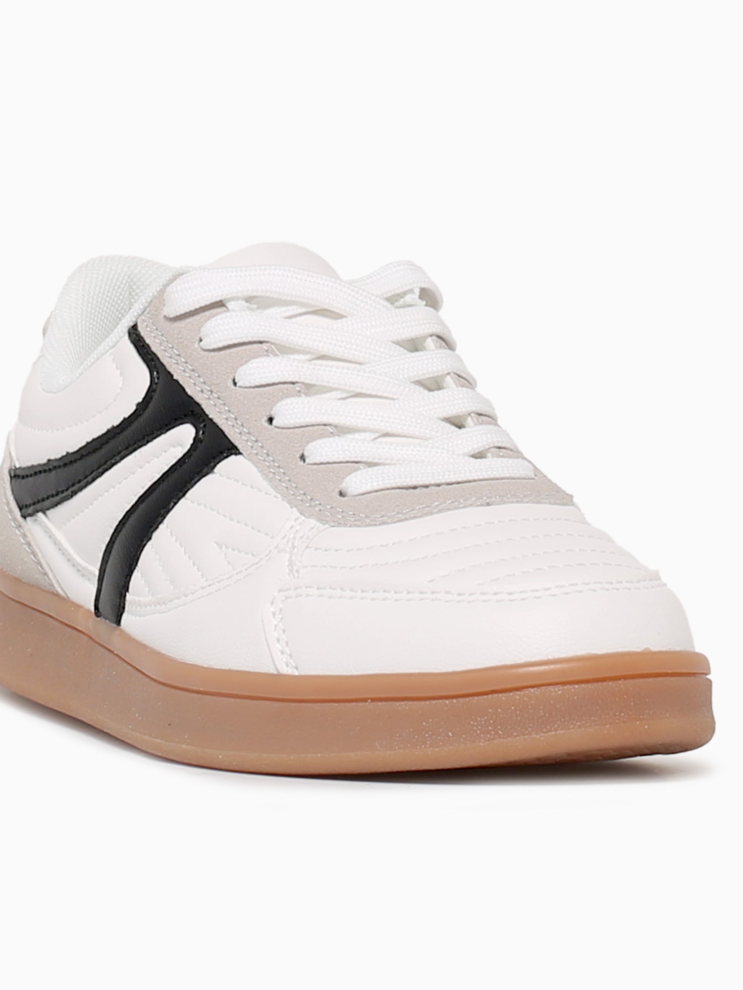 Zora White Smooth White / 5 / M