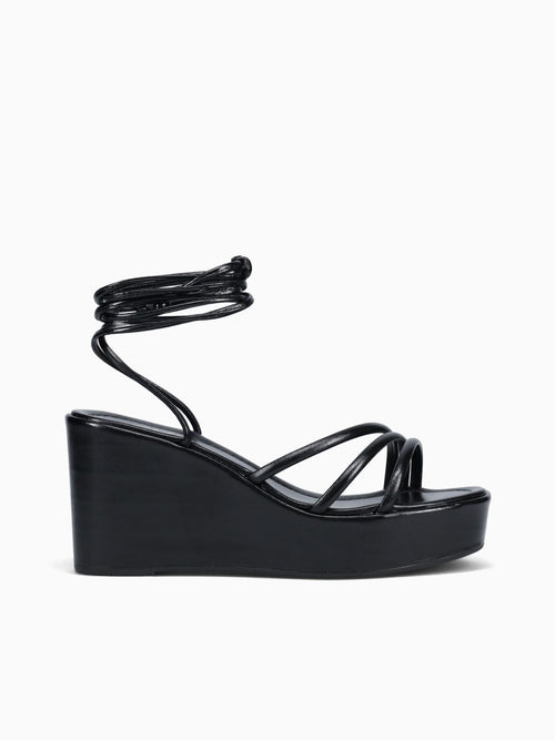 Ingrid Black Smooth Black / 5 / M