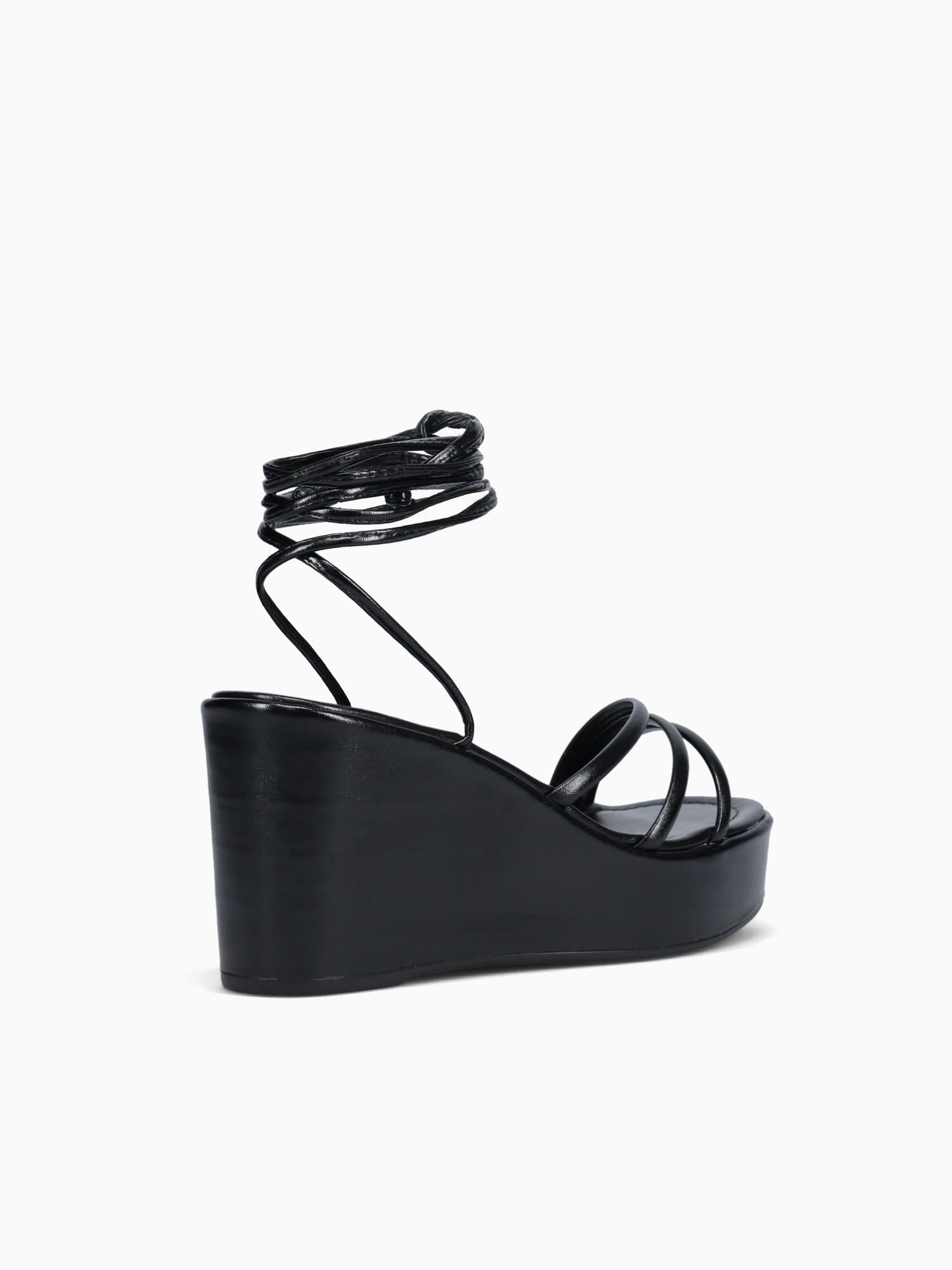 Ingrid Black Smooth Black / 5 / M