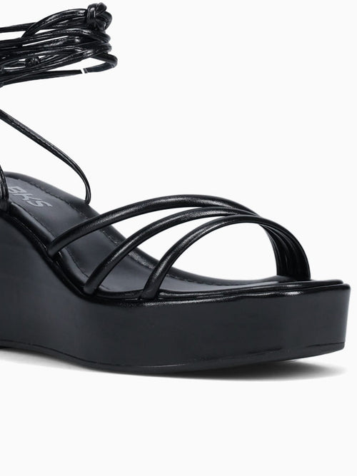 Ingrid Black Smooth Black / 5 / M