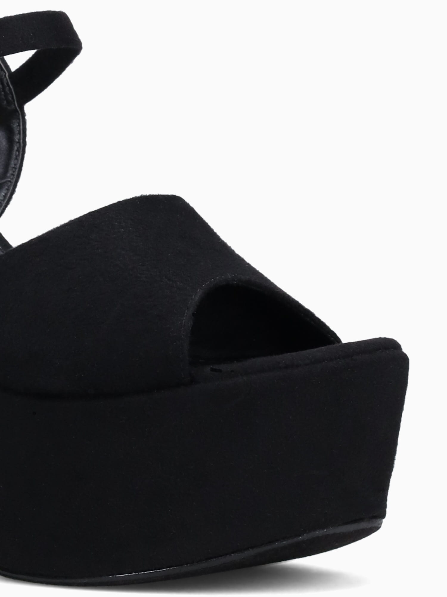 Brette Black Soft Black / 5 / M