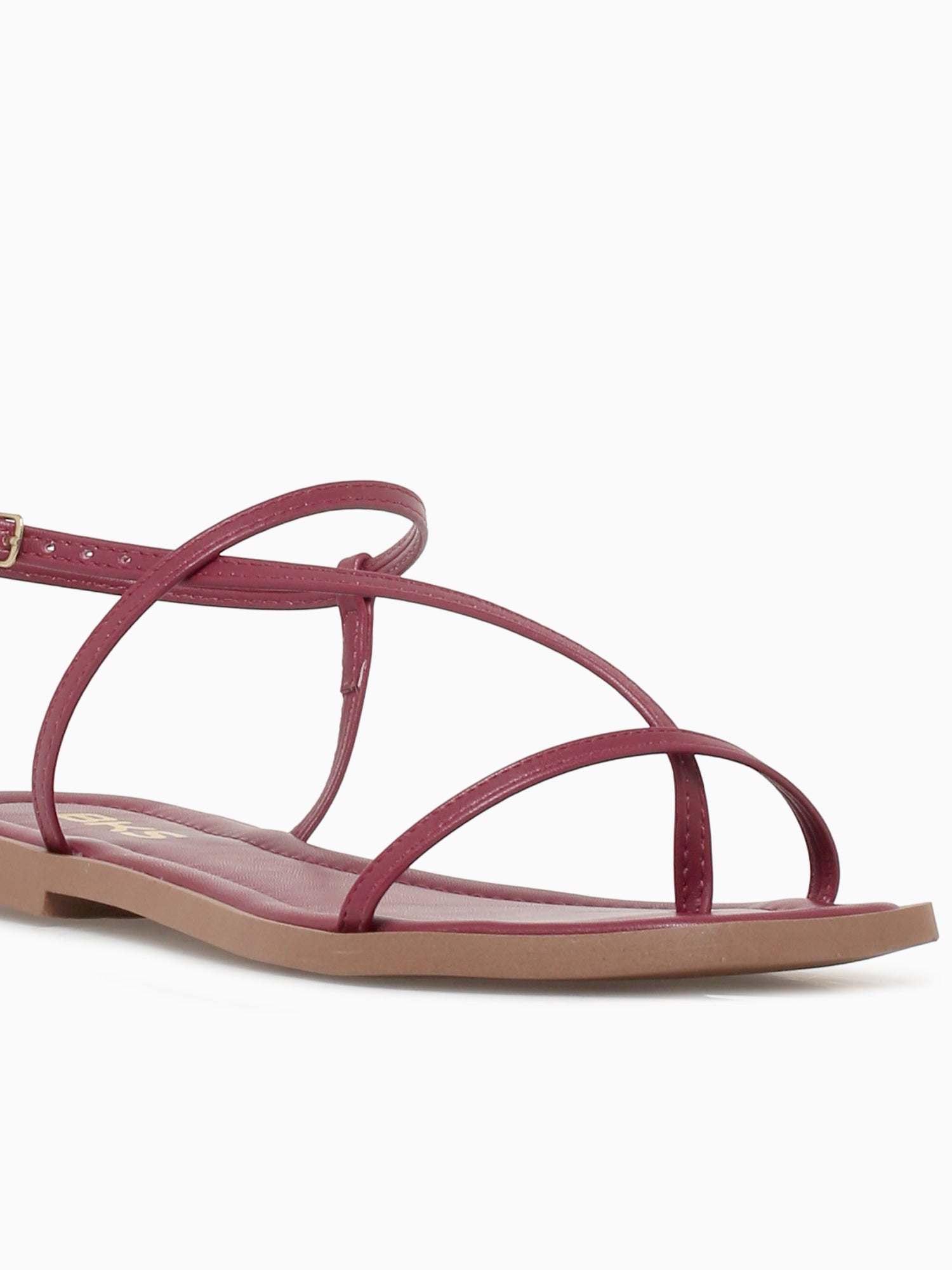 Lucila Burgundy Smooth Wine / 5 / M