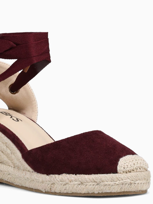 Ciara Burgundy Suede Wine / 5 / M