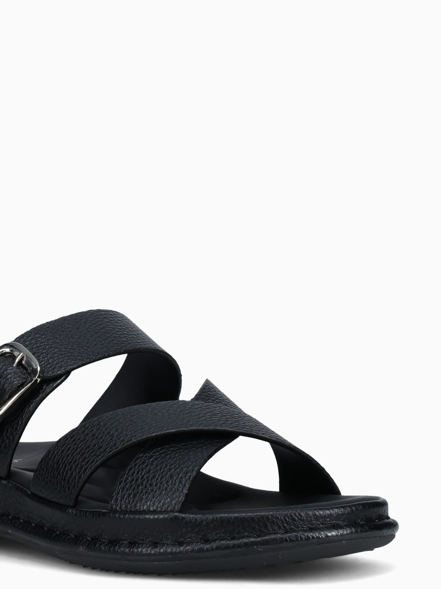 Madison Black Smooth Black / 5 / M