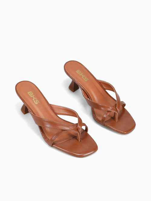 Zarea Brown Smooth Brown / 5 / M