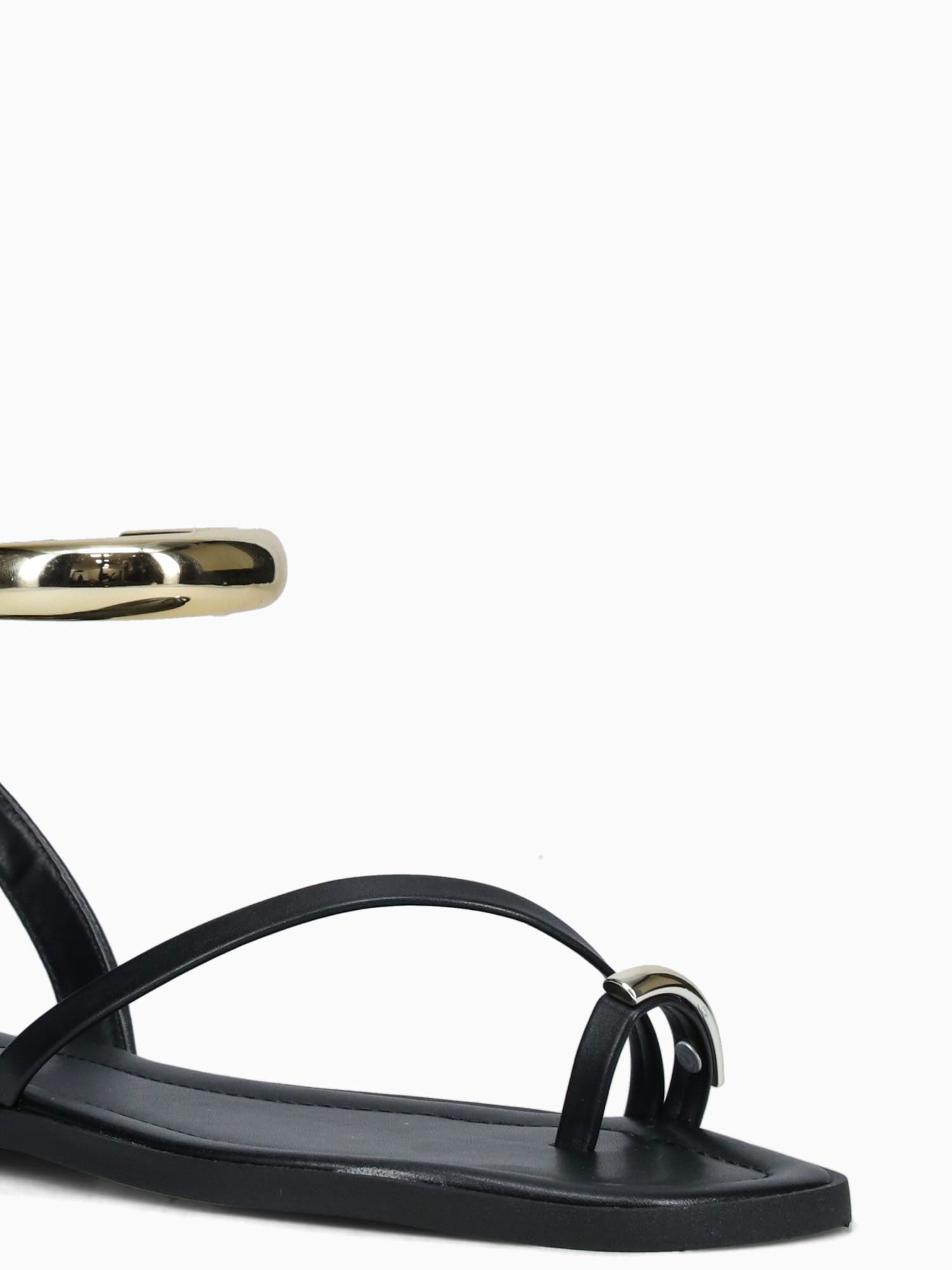 Cindy Preto Smooth Black / 5 / M