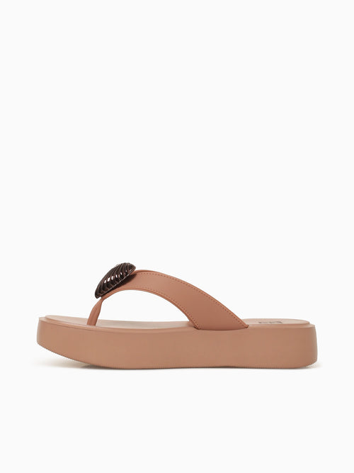 Hot New Fem Brown Gum Brown / 5 / M