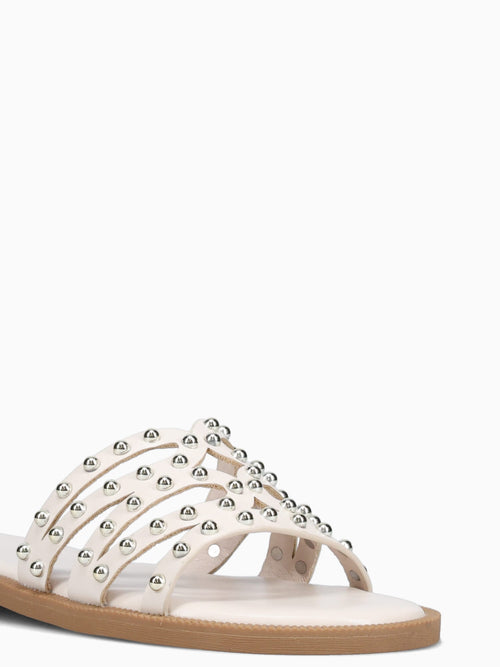 Mattie Off White Smooth Off White / 5 / M