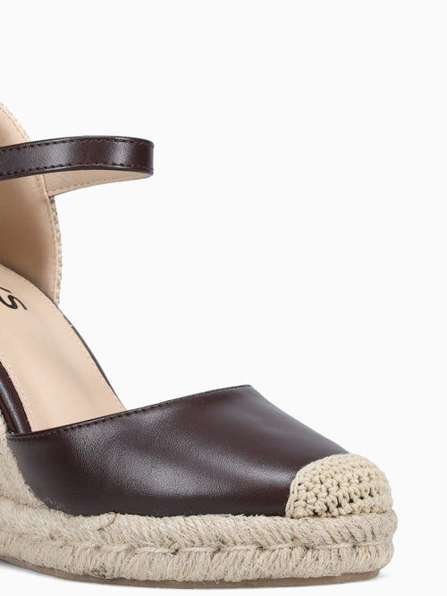 Ennie Chocolate Smooth Brown / 5 / M