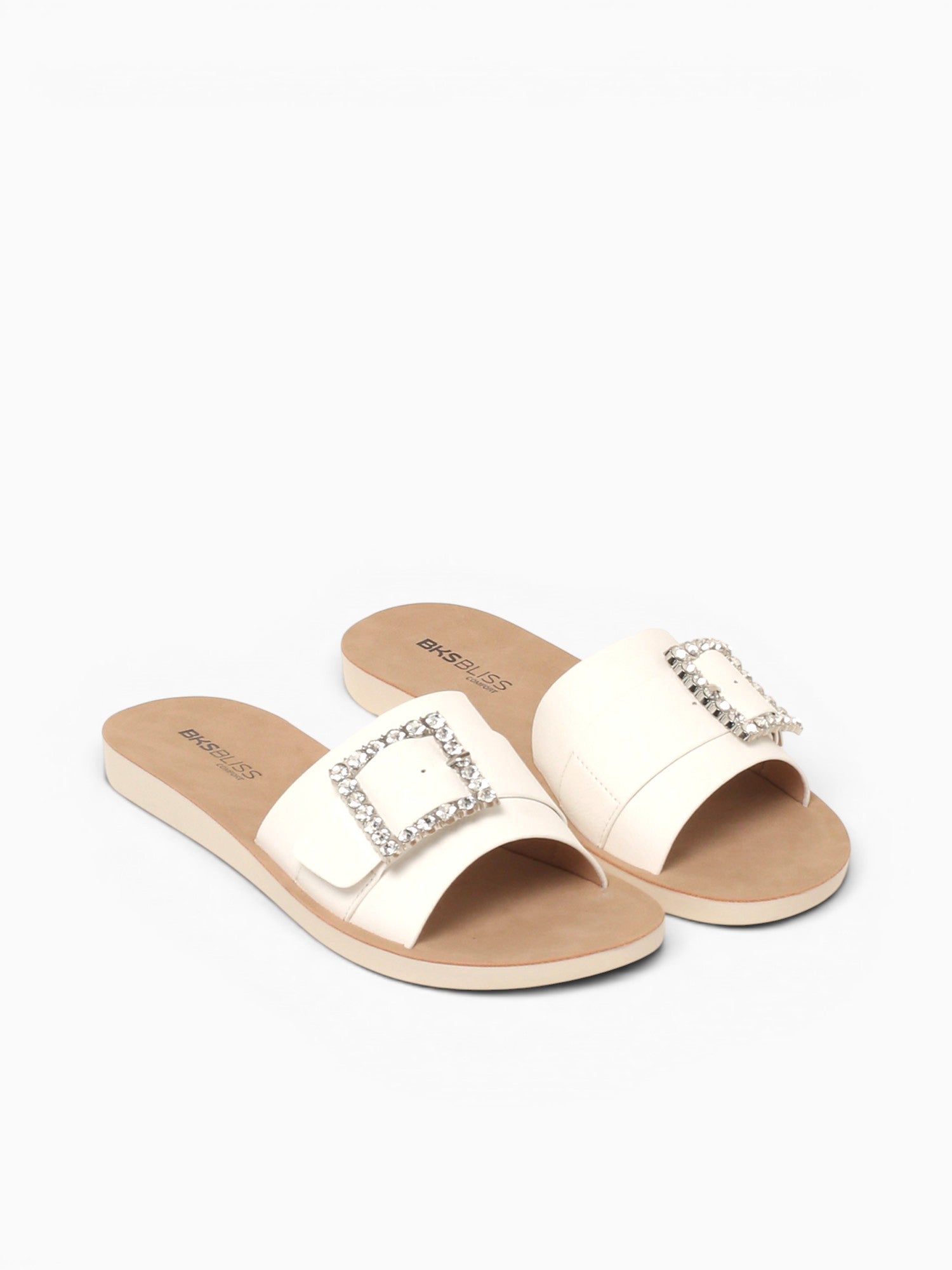 Jasmine White Smooth White / 5 / M