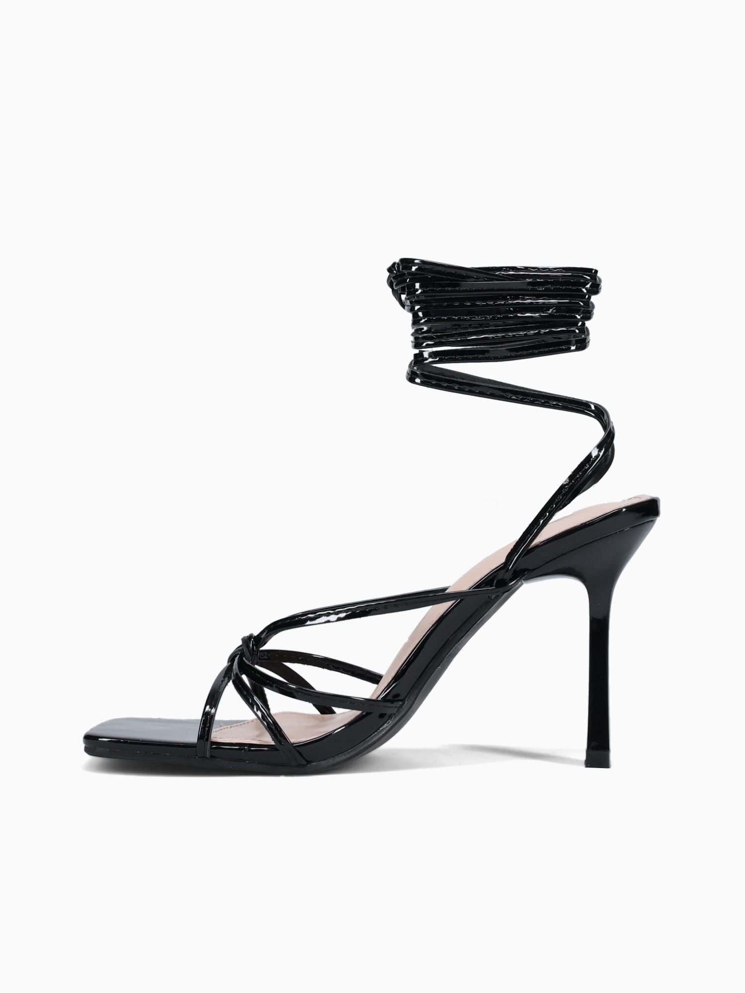Valentino Black Patent Black / 5 / M