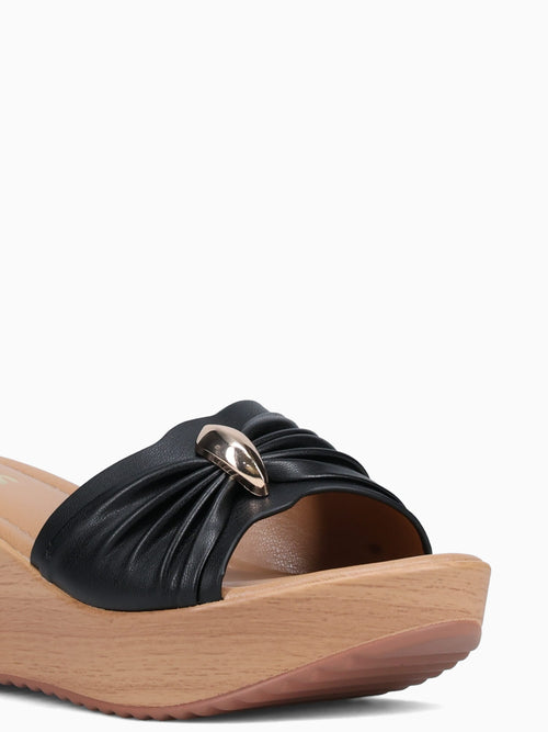 Diana Black Smooth Black / 5 / M