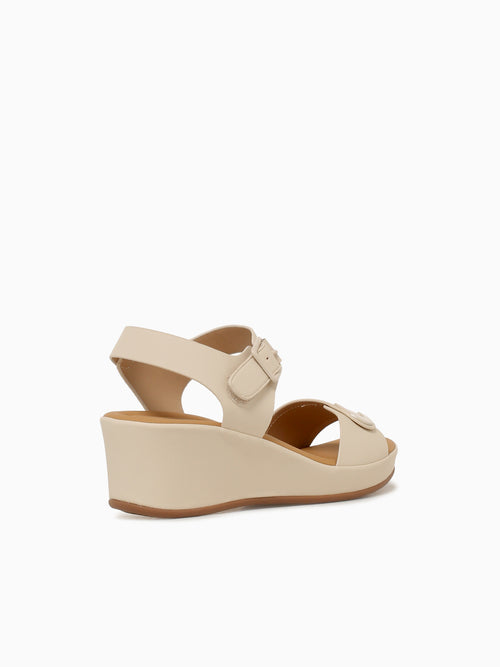 Ashley Off White Smooth White / 5 / M