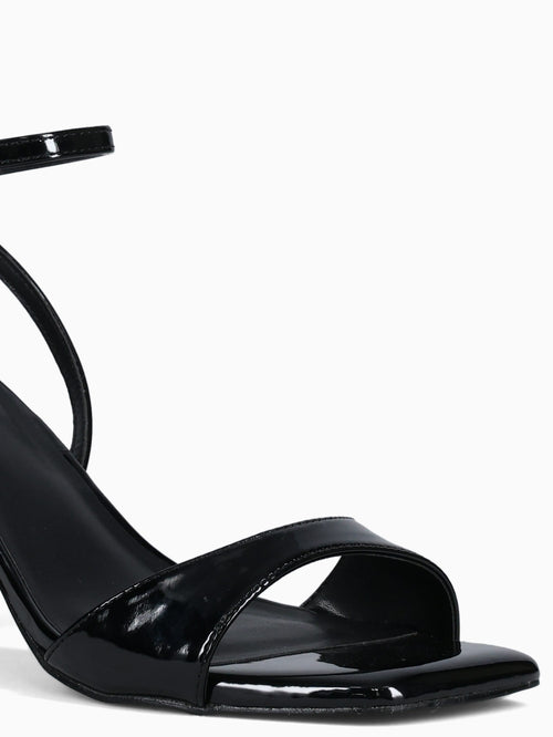Anya Black Patent Black / 5 / M