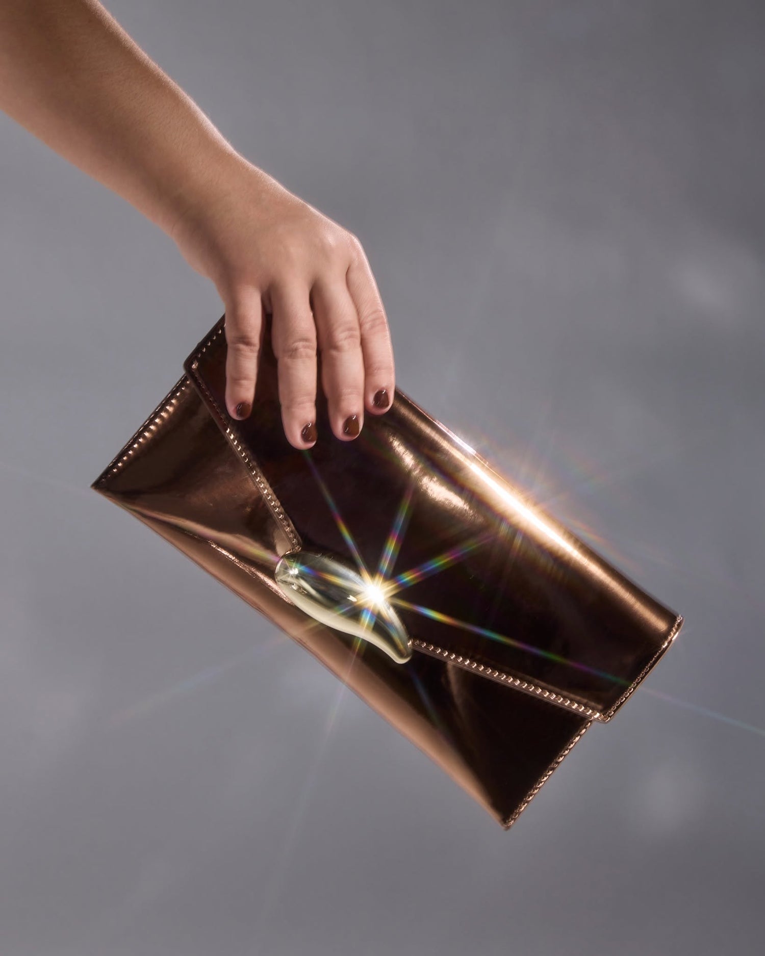 Victoria Clutch Bronze Mirror
