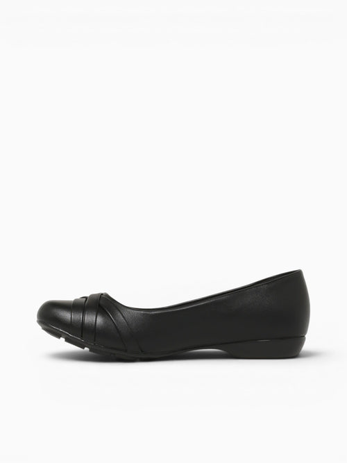 Zaina Ii Black Black / 5 / M