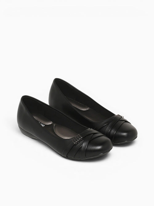 Zaina Ii Black Black / 5 / M