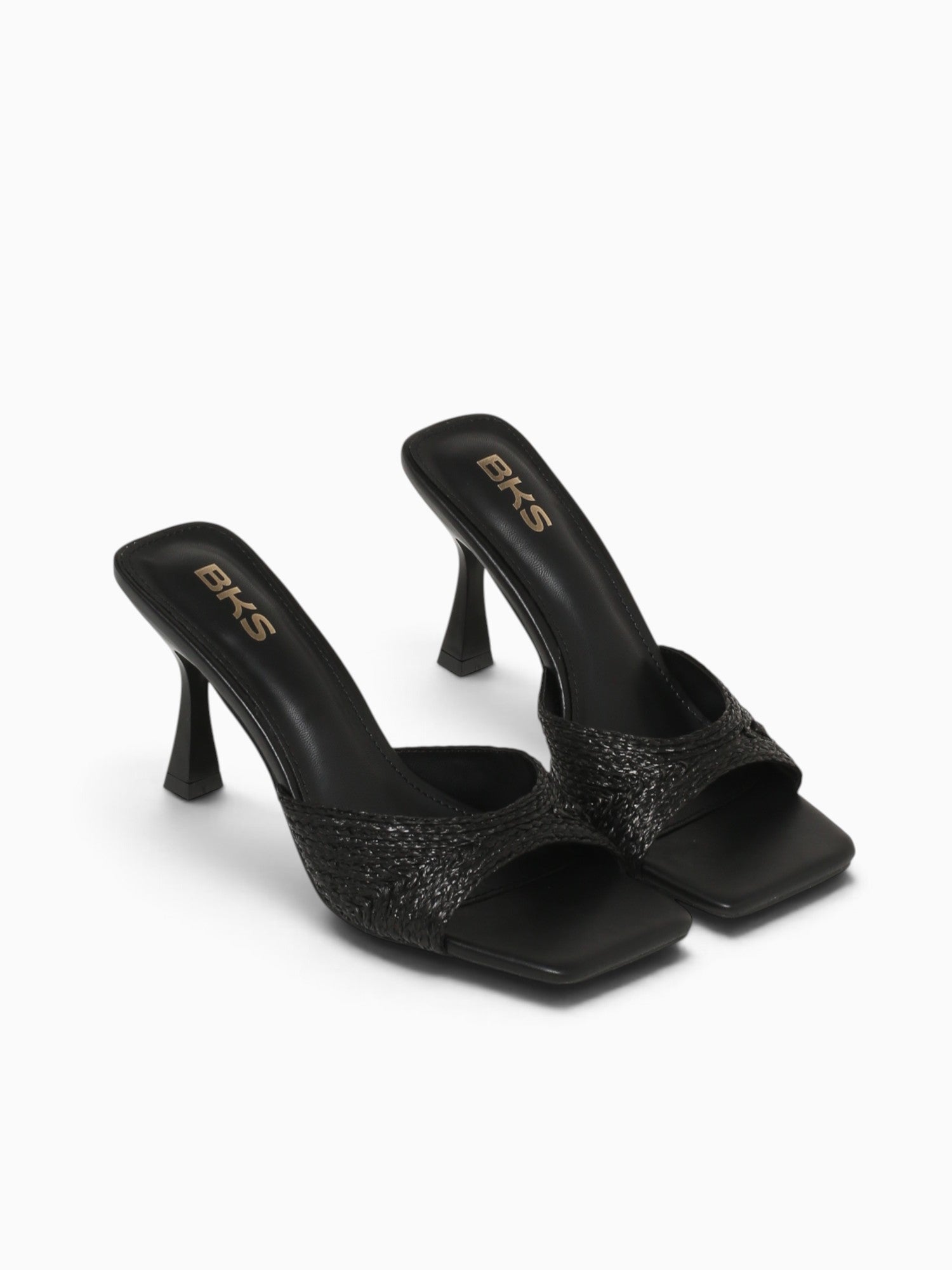 Alma Black Raffia Black / 5 / M