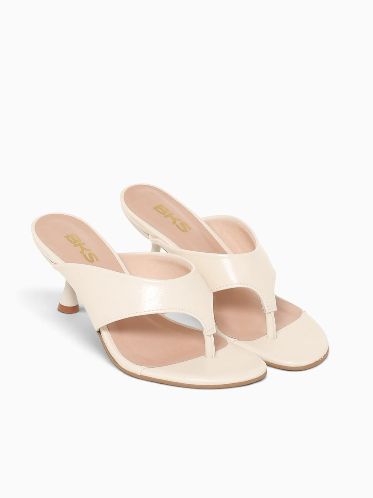 Elena Off White Smooth Off White / 5 / M