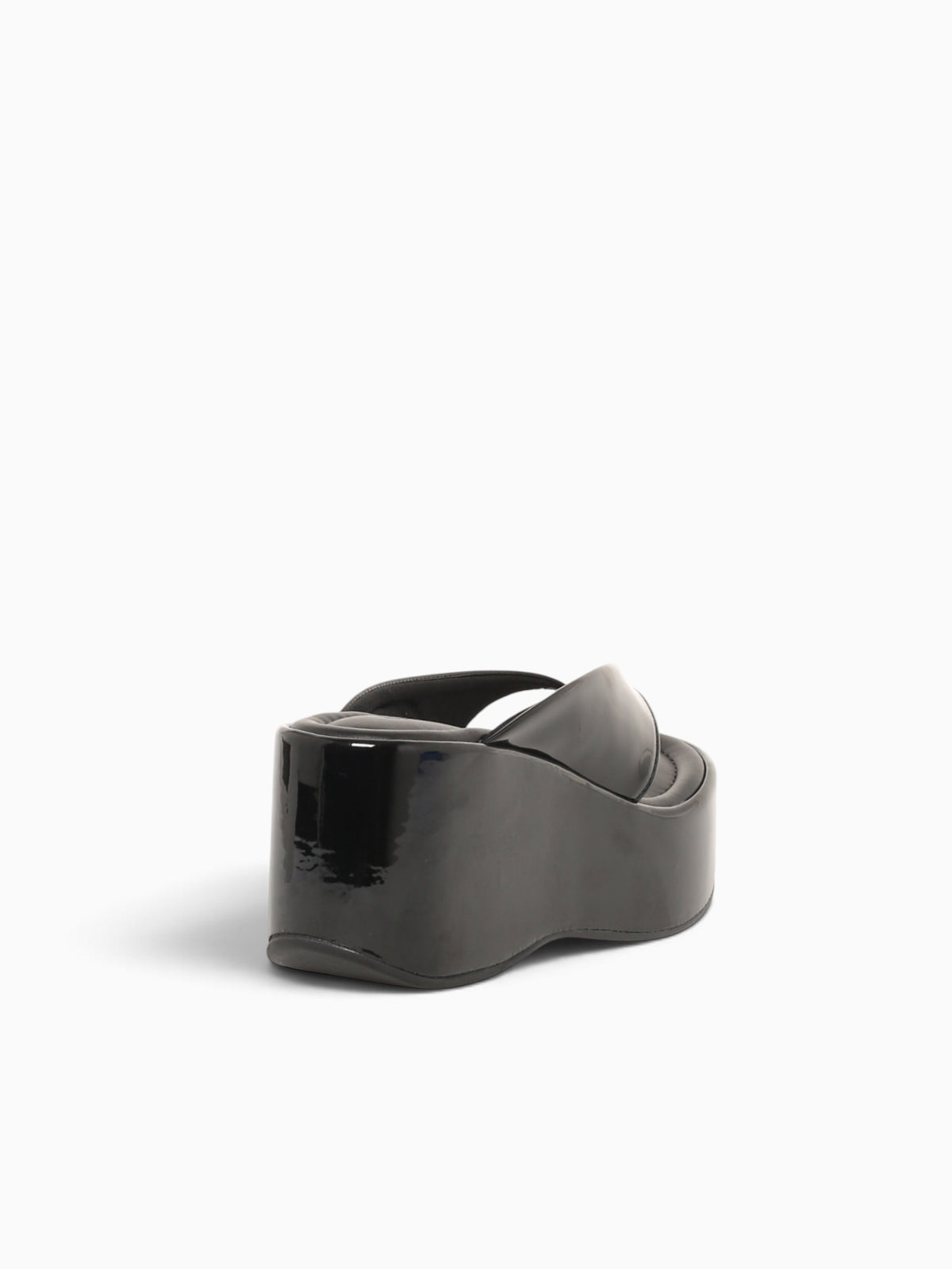 Ellen Preto Verniz Black / 5 / M