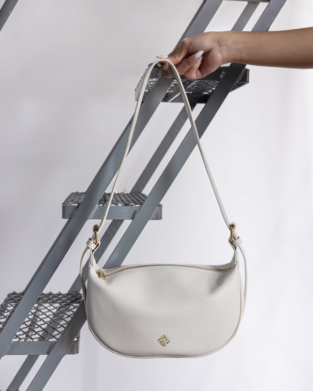 Nelly Crossbody White