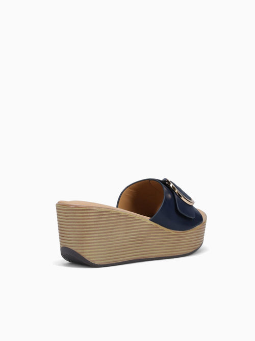 Via Navy Smooth Navy / 5 / M