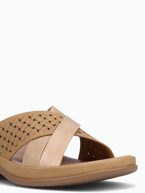 Amaris Tan Smooth Tan / 5 / M