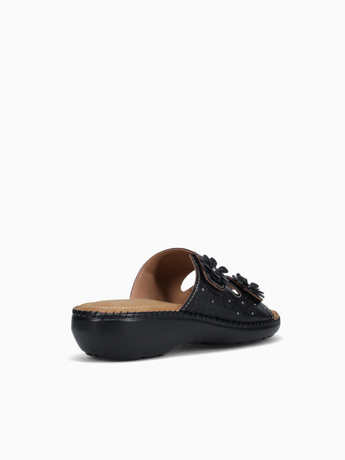 Edith Black Smooth Black / 5 / M