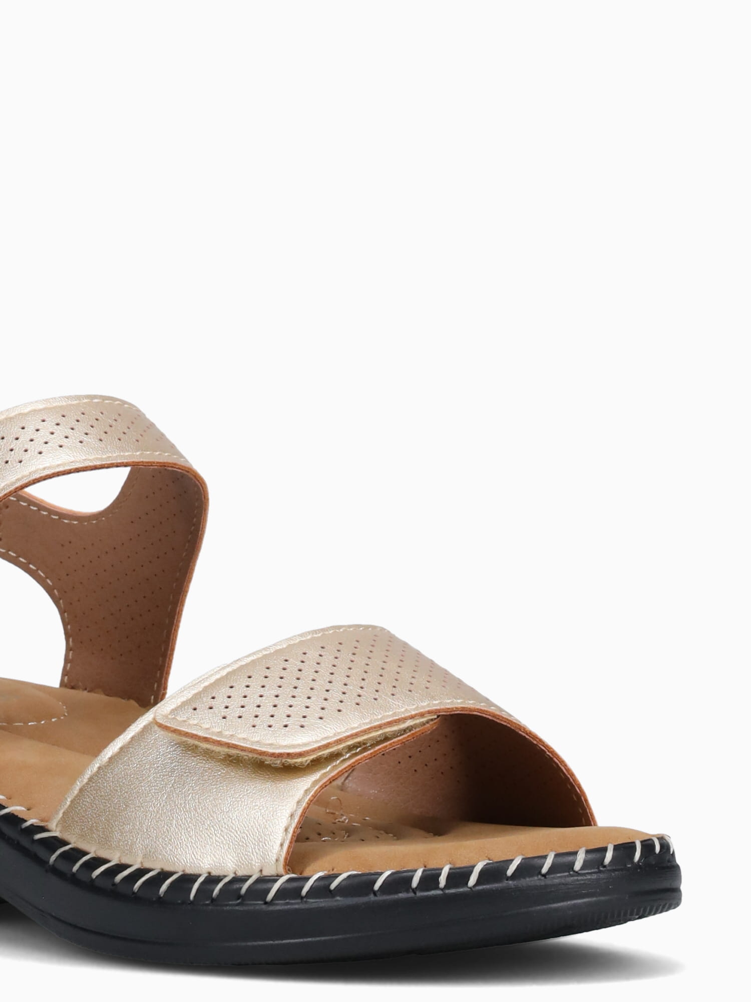 Dorotea Gold Metallic Gold / 5 / M