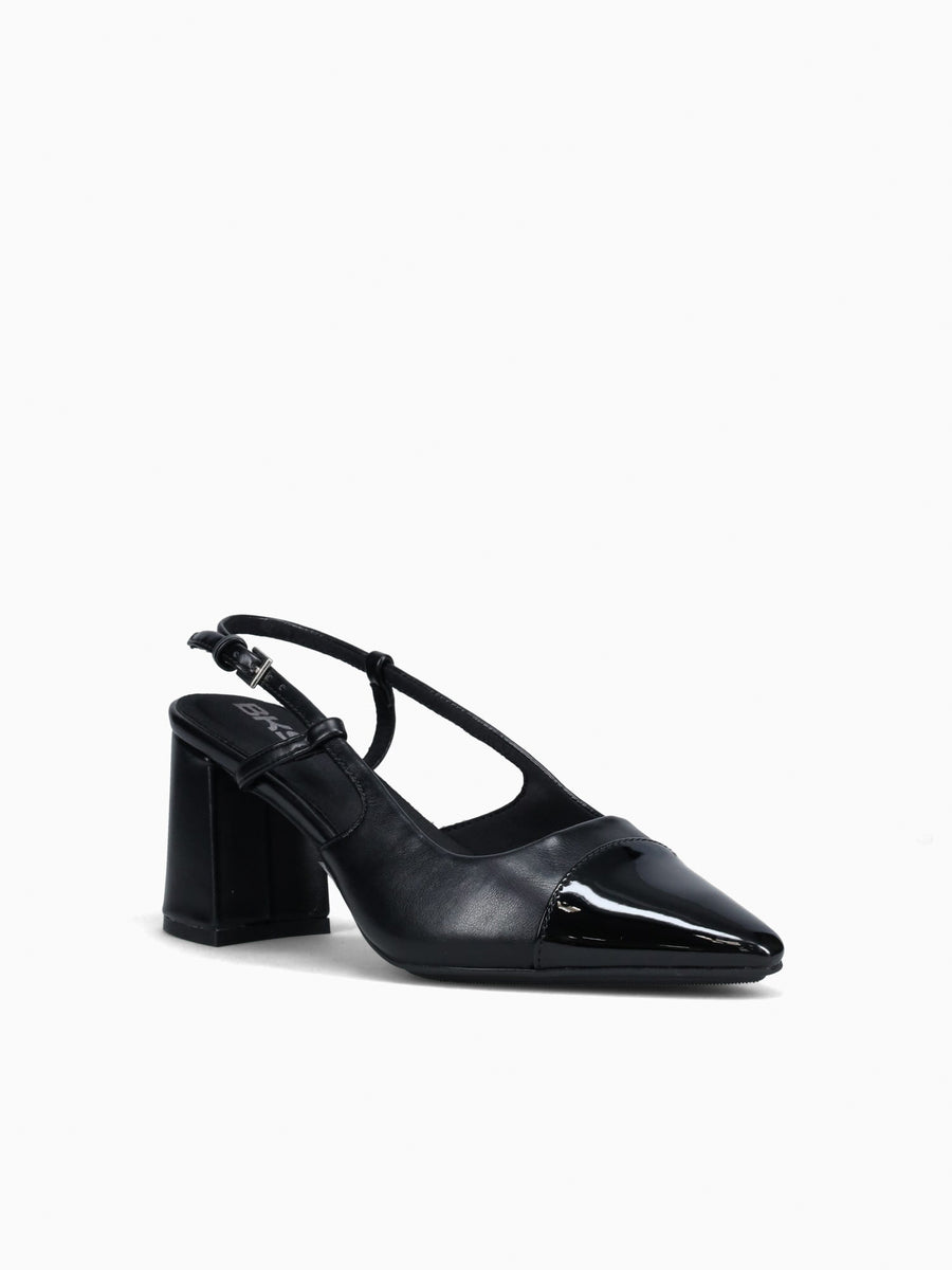 Finny Black  black smooth patent Black / 5 / M