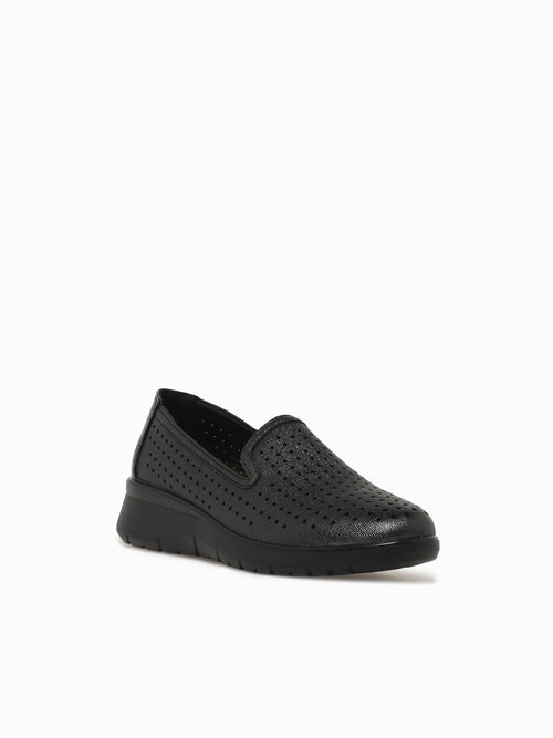 Wonderful Black Smooth Black / 5 / M