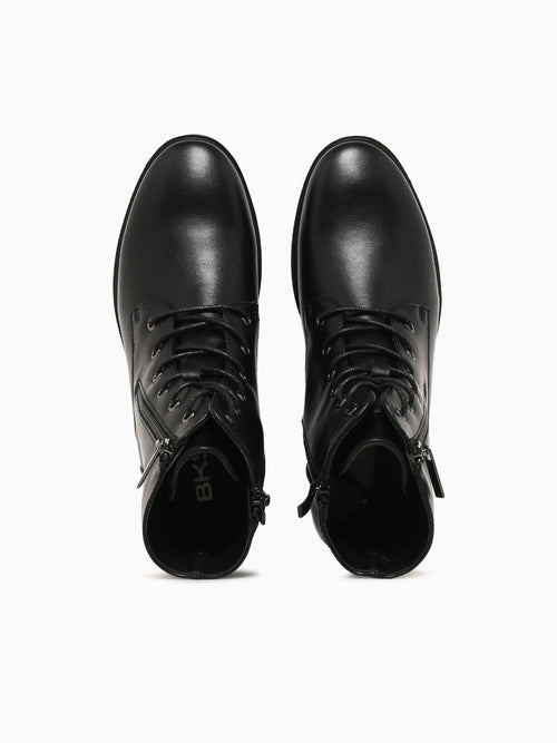 Lunar Black Smoth Black / 5 / M