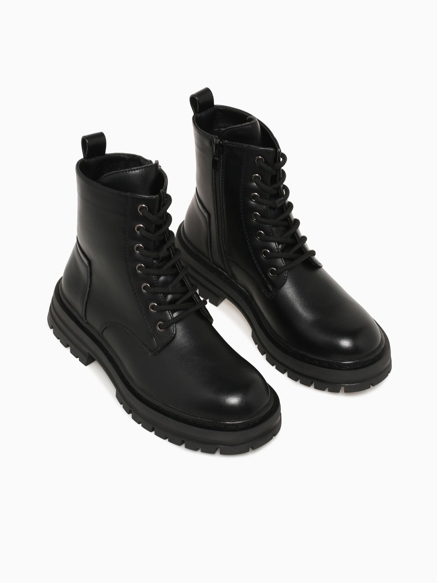 Gravity Black Smooth Black / 5 / M