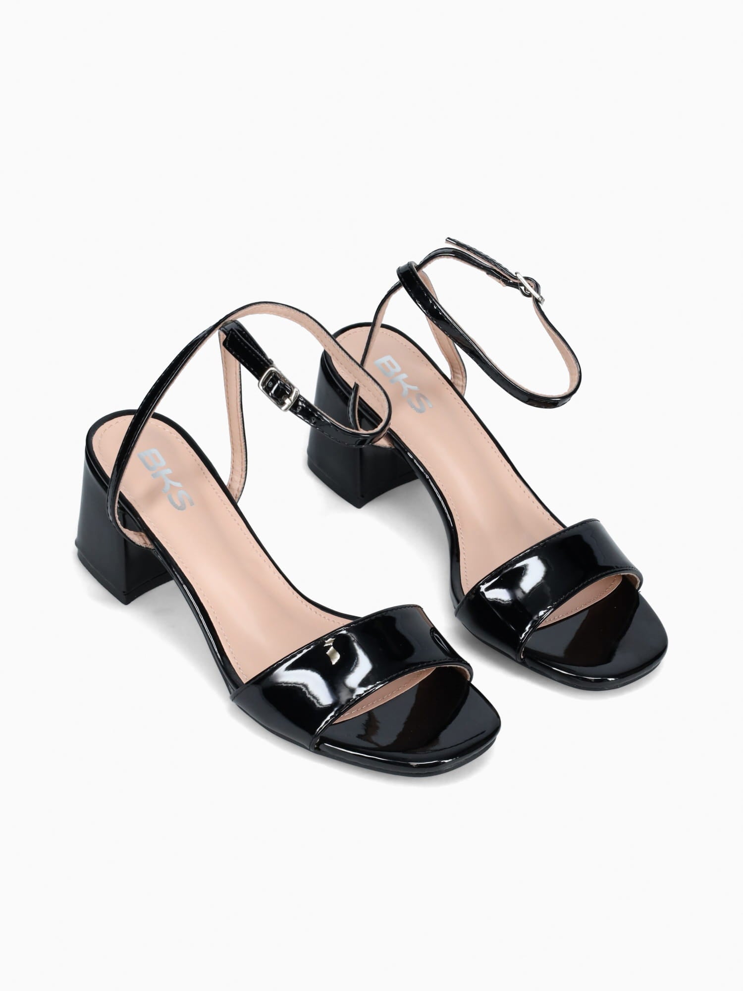 Antonia Black Patent Black / 5 / M
