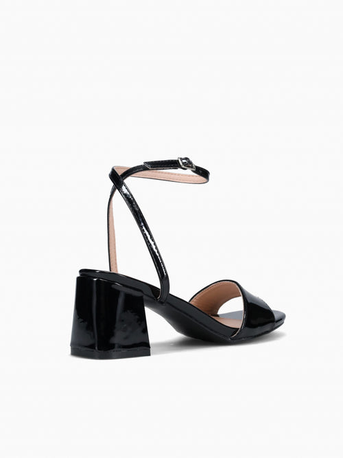 Antonia Black Patent Black / 5 / M