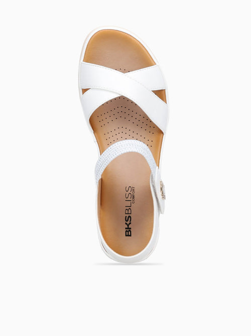 Samuela White Smooth White / 5 / M