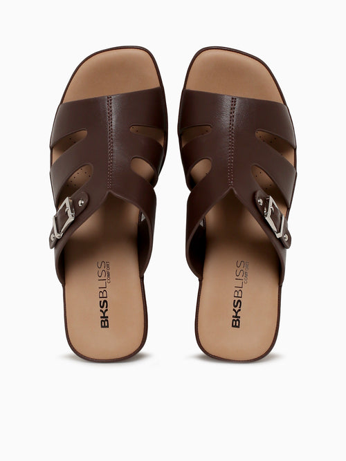 Deva Brown Smooth Brown / 5 / M