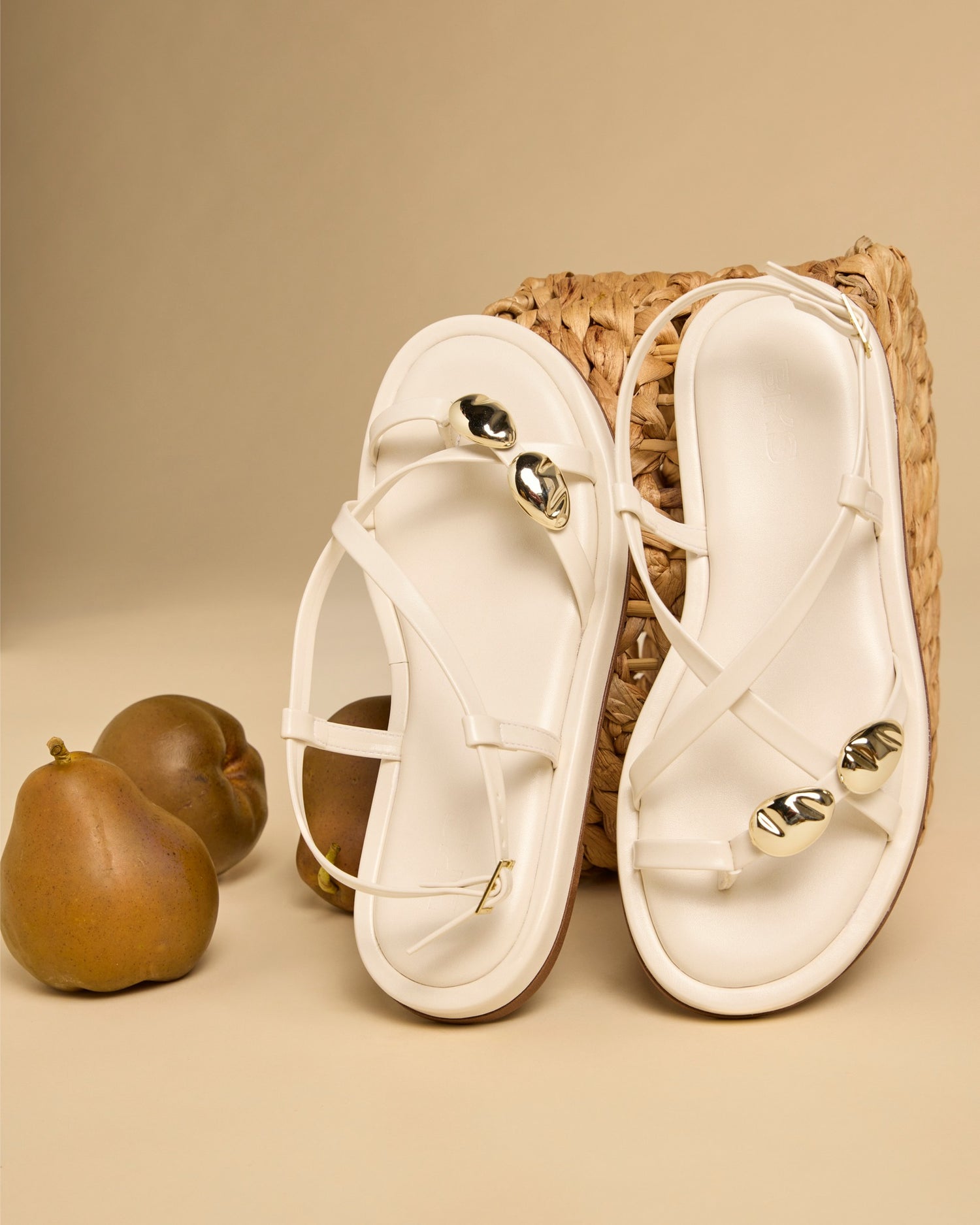 Miley Off White Intense