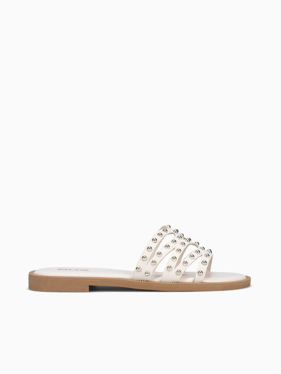 Mattie Off White Smooth Off White / 5 / M