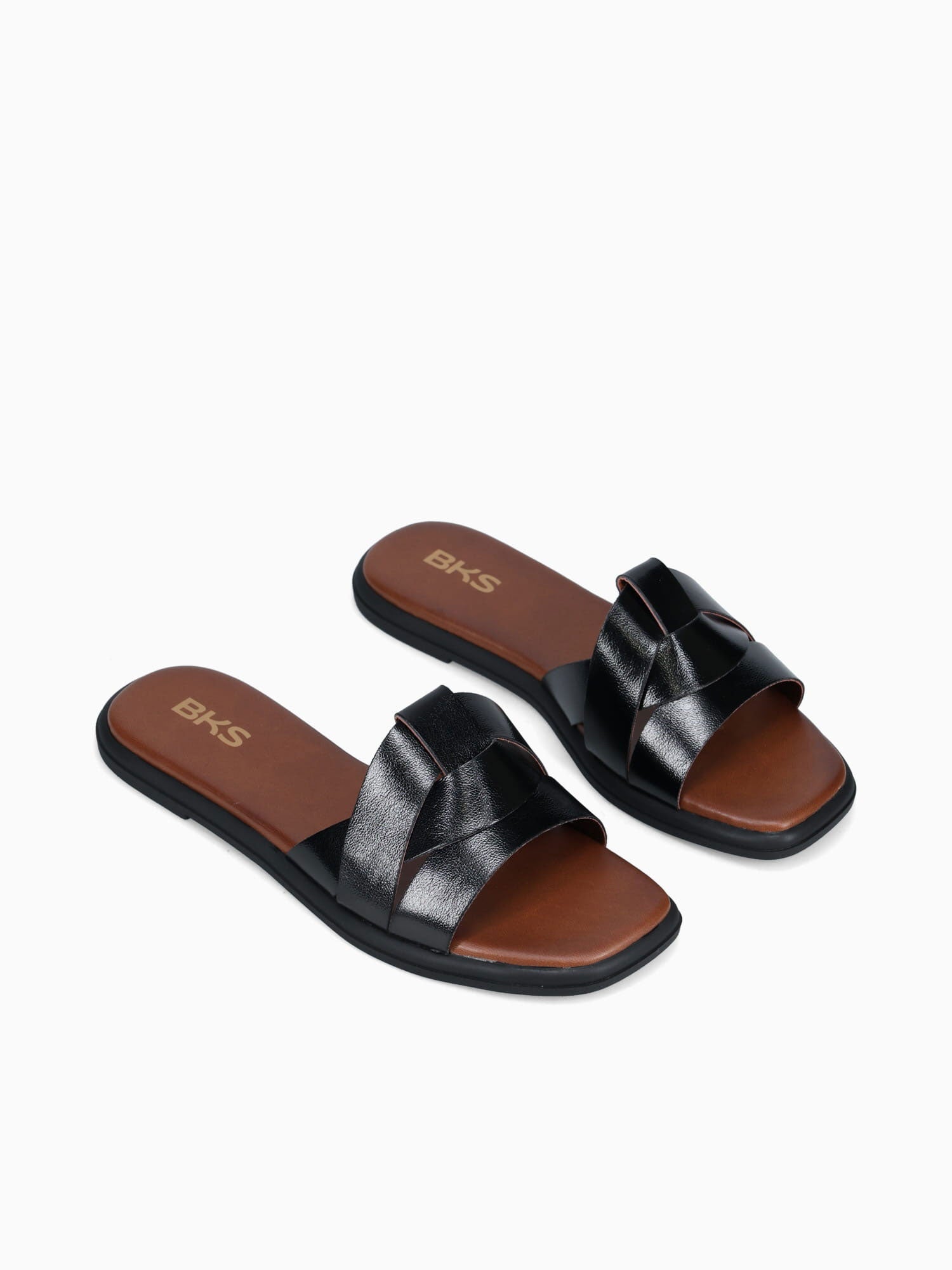 Calista Negro Morgan Black / 5 / M