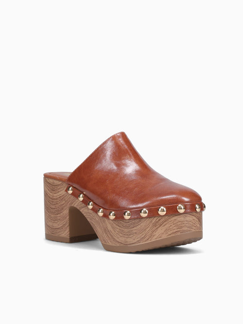 Liria Tan Smooth Tan / 5 / M