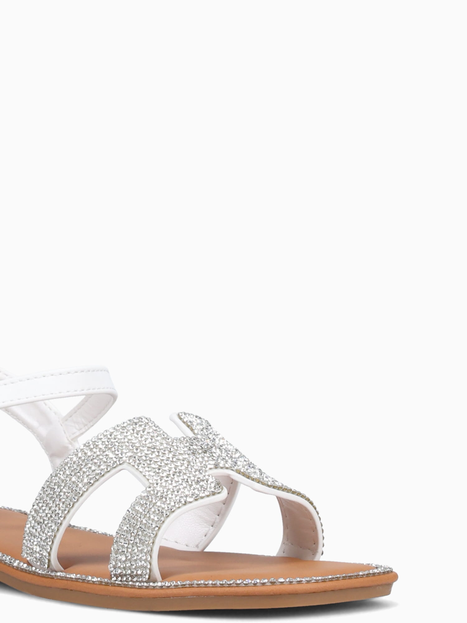 Tessa White White / 1 / M