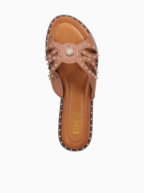 Maxine Brown Smooth Brown / 5 / M